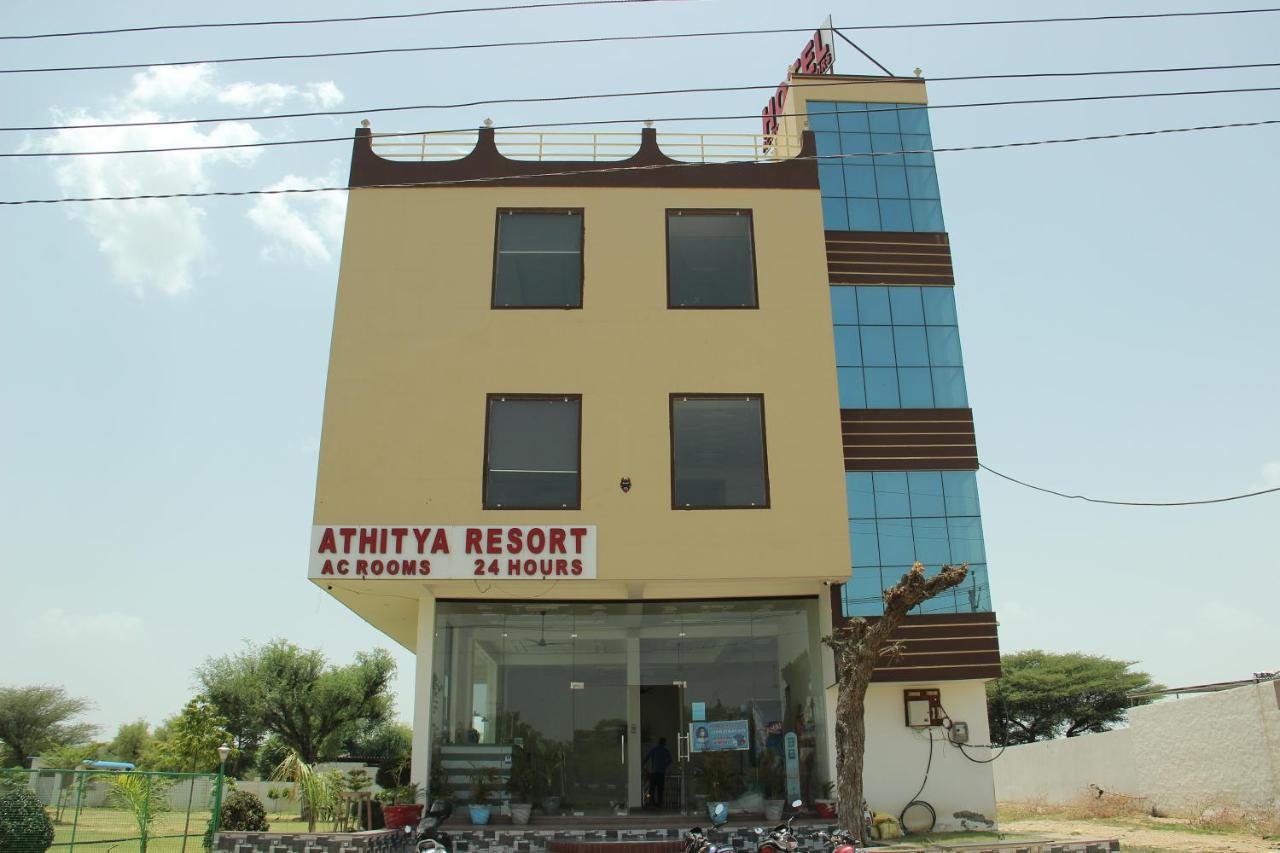 Hotel O Athitya Resort Sikar 外观 照片