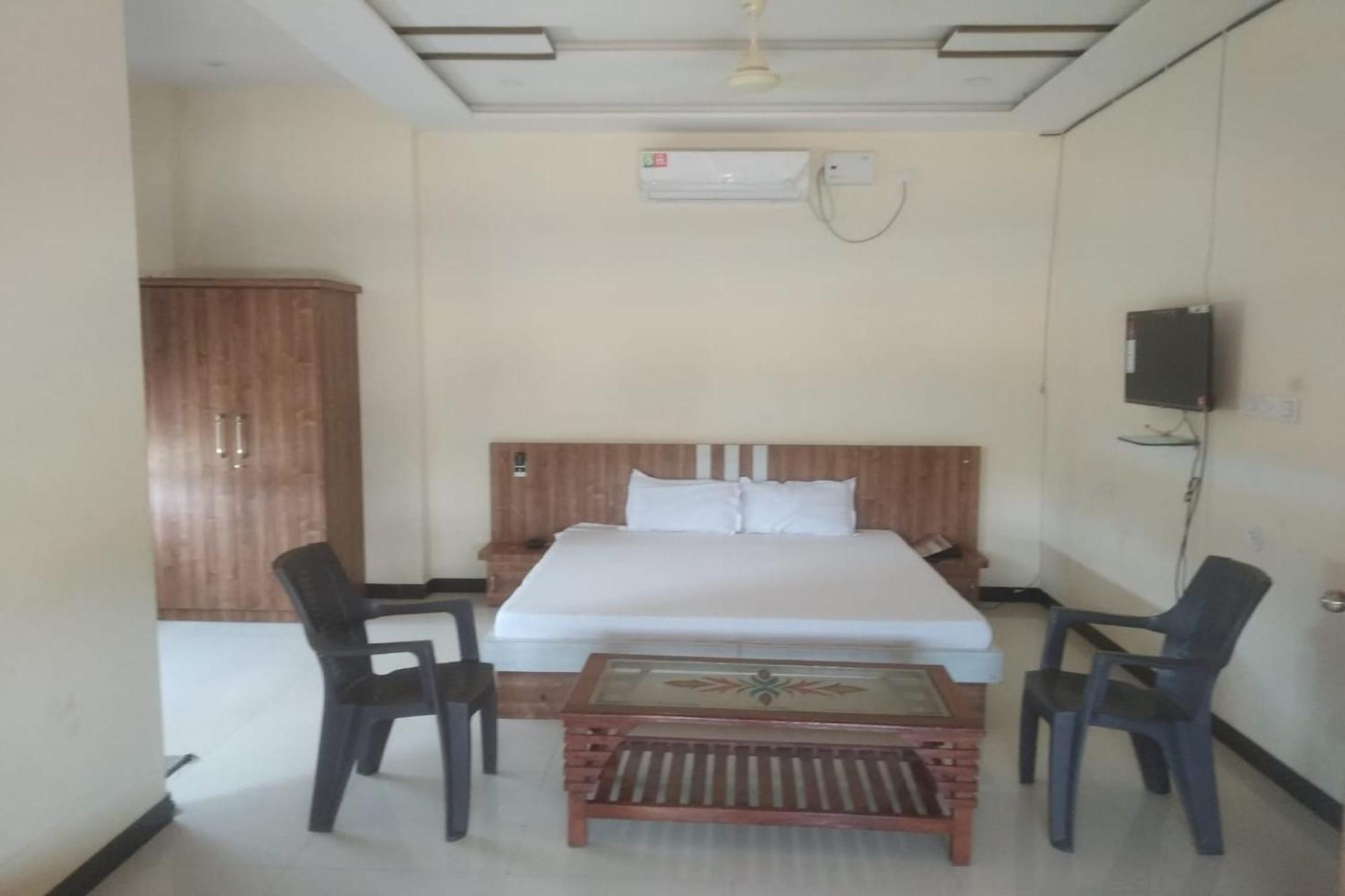 Hotel O Athitya Resort Sikar 外观 照片
